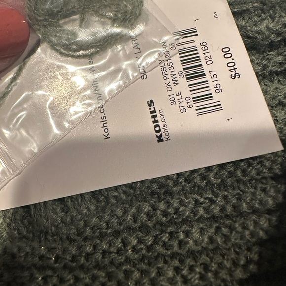NWT Nine West Green Crew Neck Sweater with Ribbed Texture - Picture 3 of 5